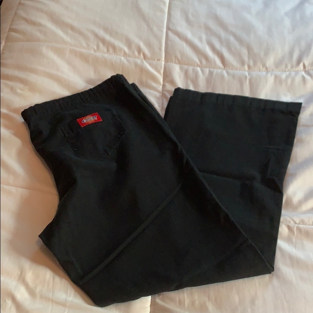 Size xs petite Dickies black scrub pants